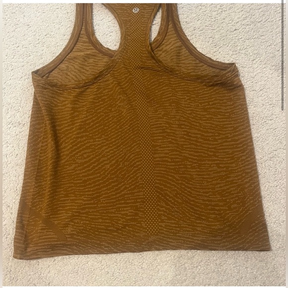Lululemon Swiftly Tech Racerback Tank - Picture 4 of 4